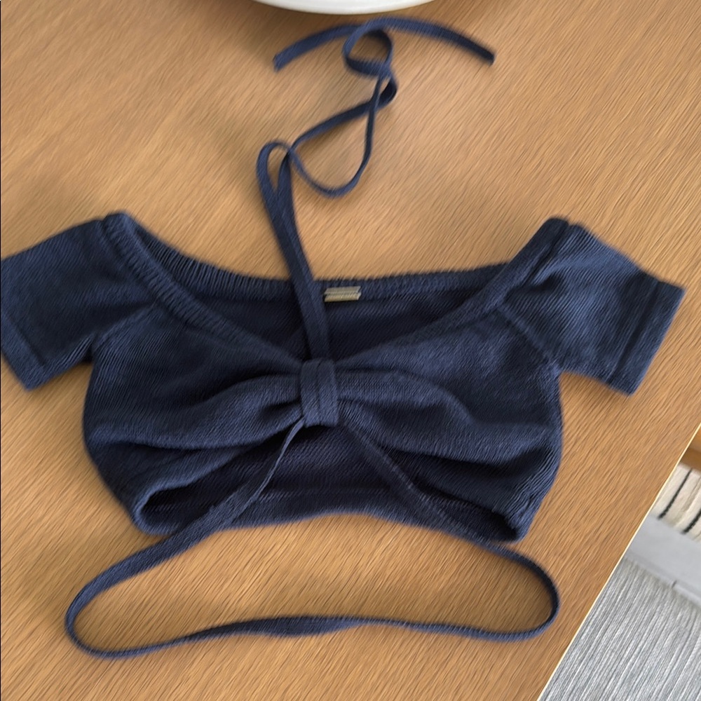 cult gaia Navy Knit Bow Front Crop Top